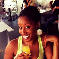 Renee Roberson Photo 23