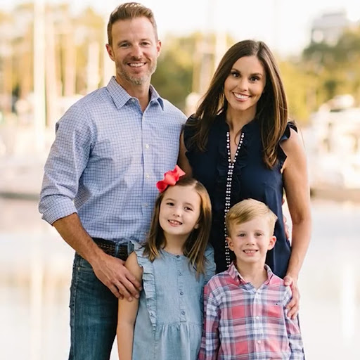 Kristin Rhoads Photo 15