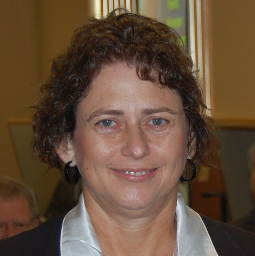 Janice Taylor Photo 18