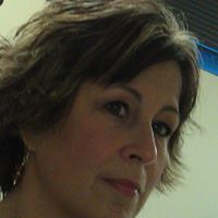 Lisa Edmonds Photo 29