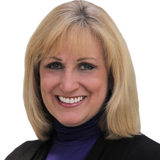 Brenda Perry Photo 17