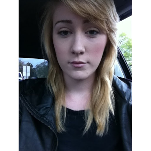 Samantha Sanford Photo 5