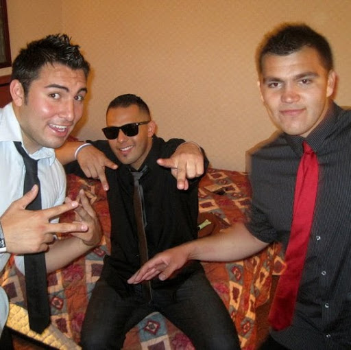 Chris Calderon Photo 17