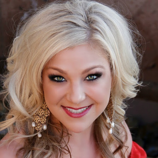 Lindsey Greer Photo 36