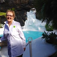 Louise Sherman Photo 27