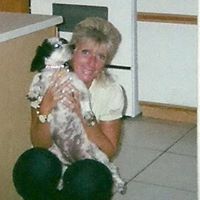 Donna Larsen Photo 25