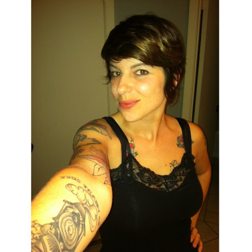 Shelly Strickland Photo 6