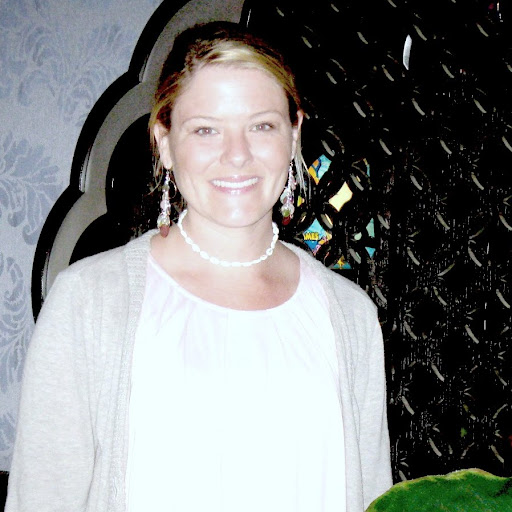 Jennifer Wright Photo 27