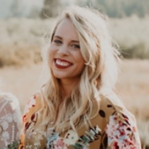 Kayla Jones Photo 24