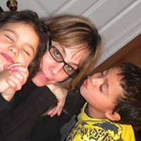 Lisa Newton Photo 20