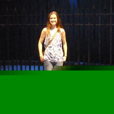 Sarah Davidson Photo 37