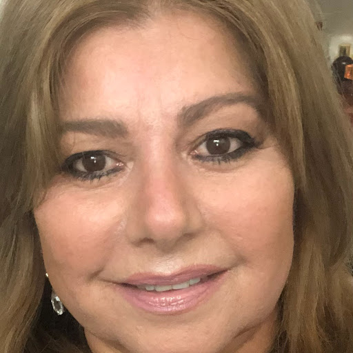 Claudia Jimenez Photo 9