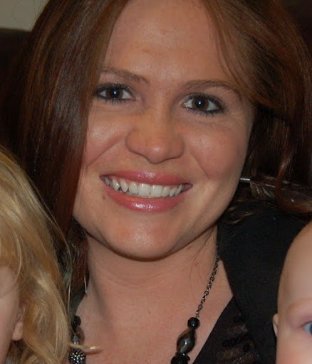 Heather Cummins Photo 33