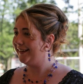 Elizabeth Avery Photo 39