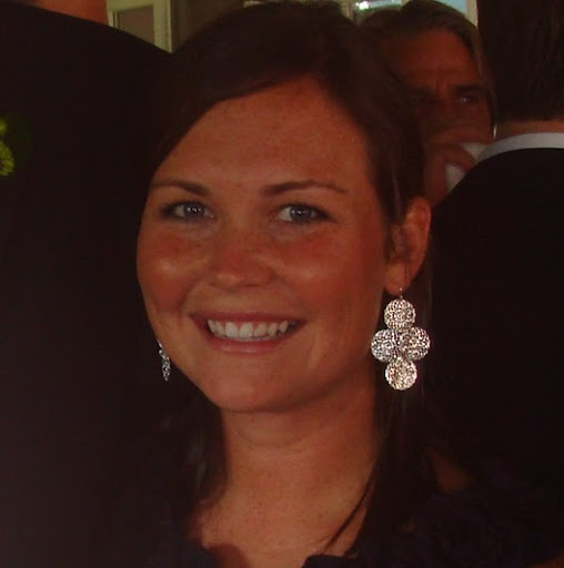 Elizabeth Coles Photo 32