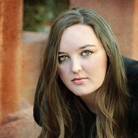 Katherine Larsen Photo 31