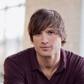 Leo Lane Photo 5
