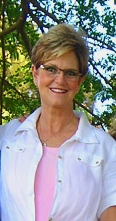 Leslie Black Photo 4