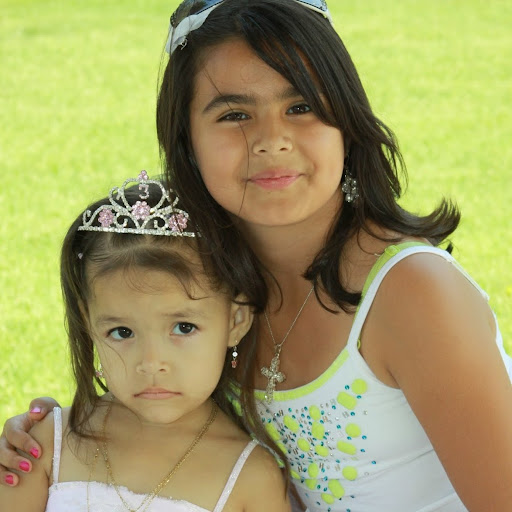 Sonia Trujillo Photo 4