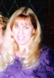 Lori Wells Photo 20