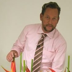 Peter Robles Photo 29
