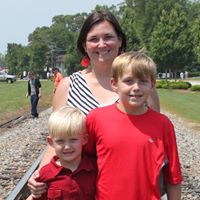 Elizabeth Meeks Photo 35