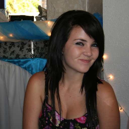 Jessica Perkins Photo 32