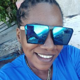 Marcia Simpson Photo 17