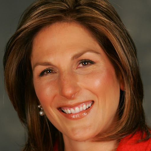 Barbara Pinto Photo 36