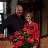 Sandra Hull Photo 33