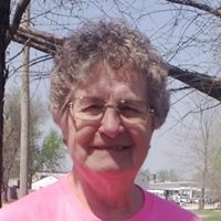 Carolyn Hughes Photo 39