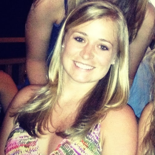 Jessica Schroeder Photo 48
