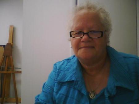 Jennifer Reeder Photo 19