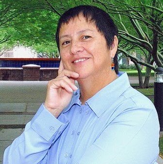 Darlene Martinez Photo 4