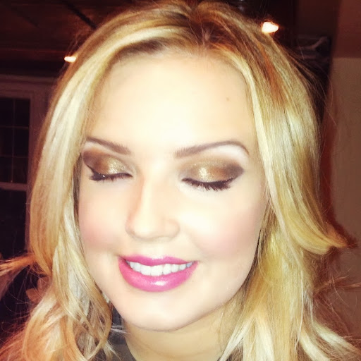 Vicky Quinn Photo 33