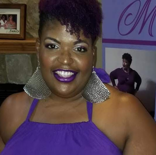 Monica Henry Photo 10