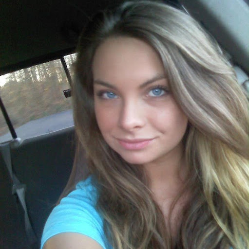 Felicia Smith Photo 7