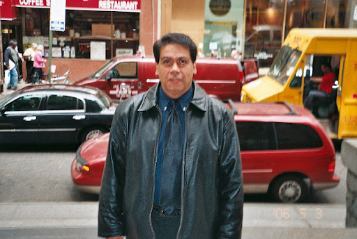 Gilbert Rodriguez Photo 39