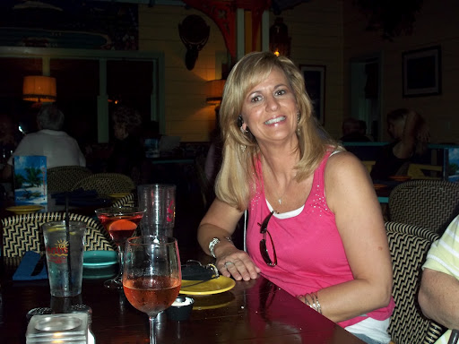 Susan Whitley Photo 34