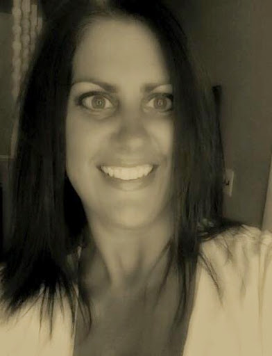 Theresa Roman Photo 10