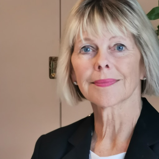 Vicki Hamilton Photo 30
