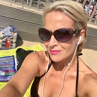 Leah Dillon Photo 38