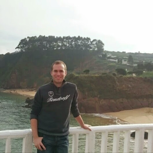 Victor Martin Photo 17
