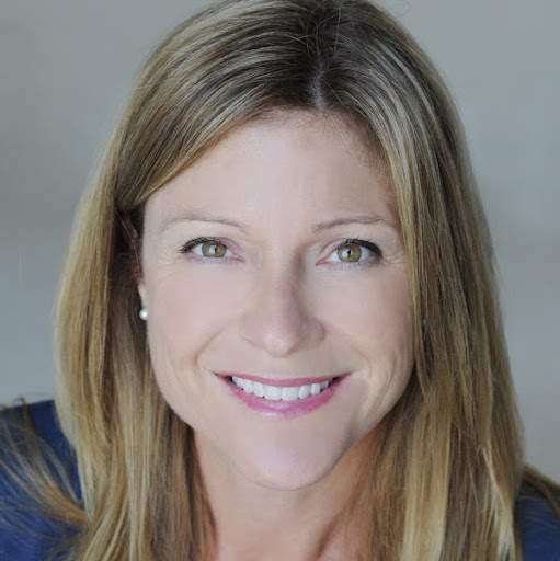 Lori Taylor Photo 19