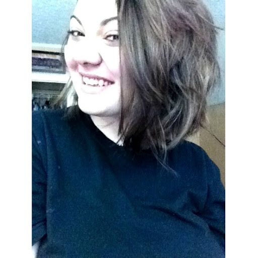 Holly Leach Photo 9