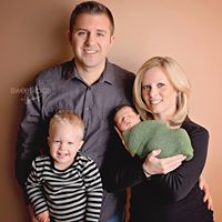 Andrea Hutchison Photo 17