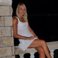 Julie Poppe Photo 7
