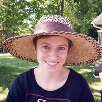 Elizabeth Deutsch Photo 15
