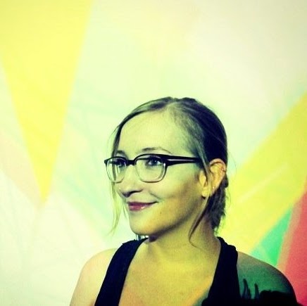 Alison Cole Photo 38