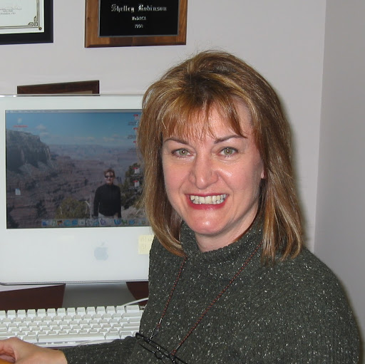 Shelley Robinson Photo 33